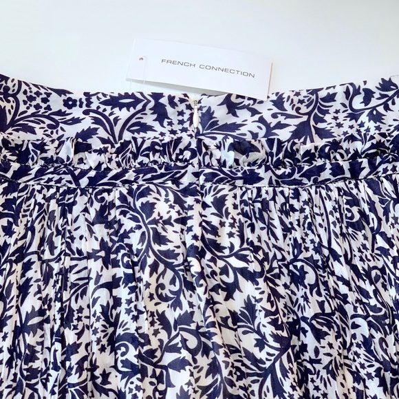 NWT French Connection Floral Textured Skirt - Picture 4 of 11